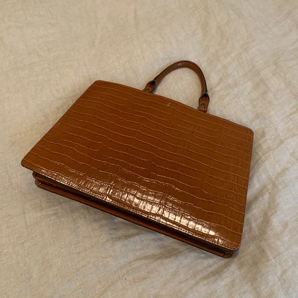 Brown Italian leather structured purse - Picture 4 of 14